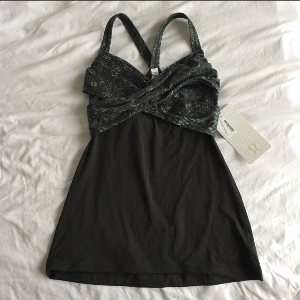 Lululemon Tank —NWOT